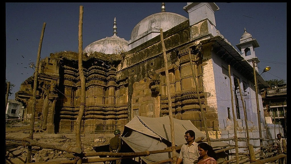 ज्ञानवापी के एएसआई सर्वे पर इलाहाबाद हाईकोर्ट के फैसले को सुप्रीम कोर्ट में चुनौती, शुक्रवार को होगी सुनवाई