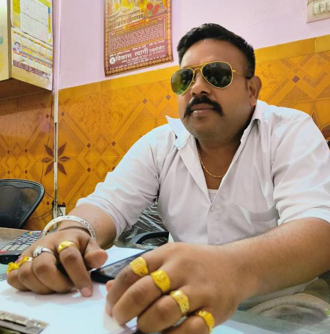 गाजियाबाद में तहसील परिसर के अंदर चैंबर में वकील की गोली मारकर हत्या, योगी राज में कानून-व्यवस्था पर उठे सवाल