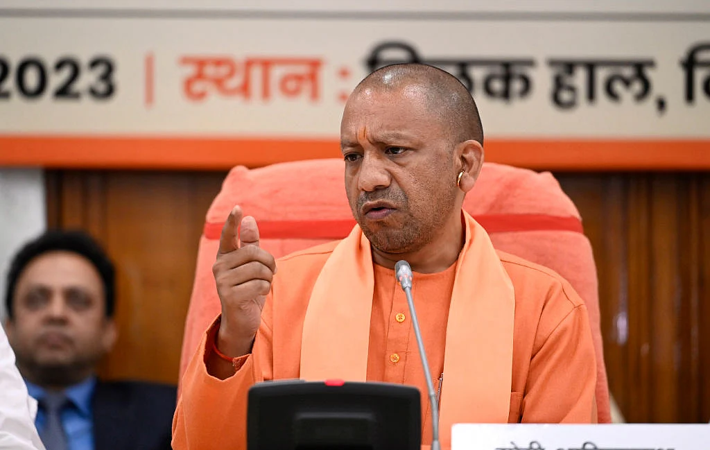 यूपी: जाति नया हथियार भी हो सकती है सीएम योगी के लिए
