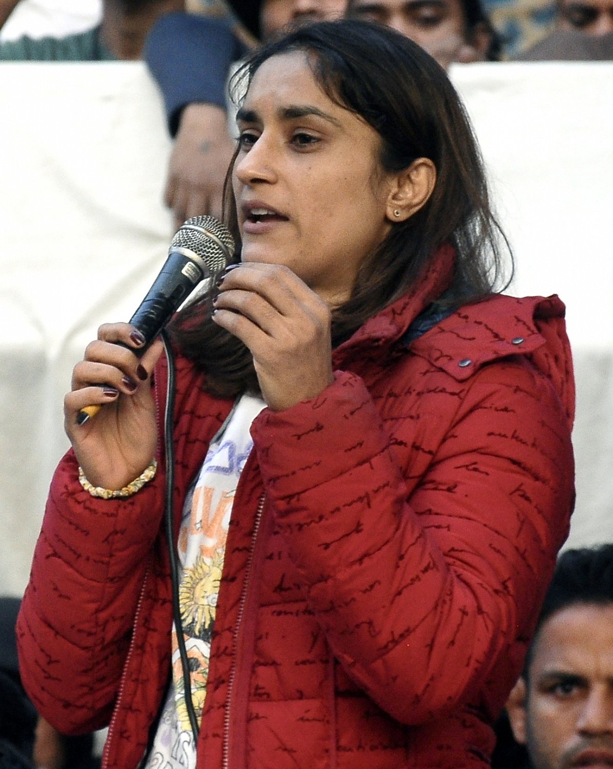 खेल: विनेश फोगाट ने साधा बृजभूषण पर निशाना और Asia Cup 2023 से पहले श्रीलंका टीम के लिए बुरी खबर!
