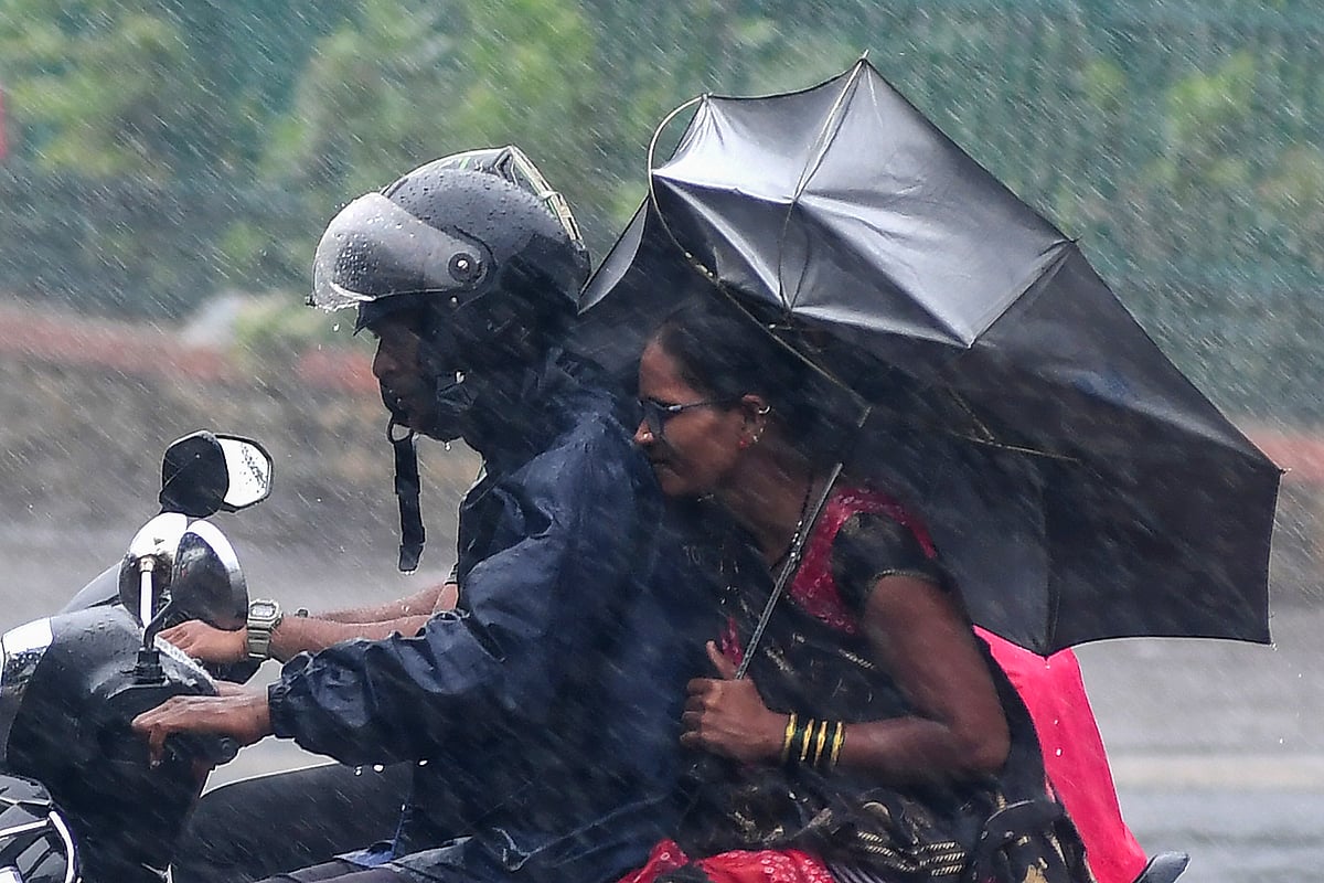 Weather Update: मौसम विभाग की पूरे भारत में बारिश की भविष्‍यवाणी, अगले 4-5 दिनों तक इन राज्यों में जमकर बरसेंगे बादल