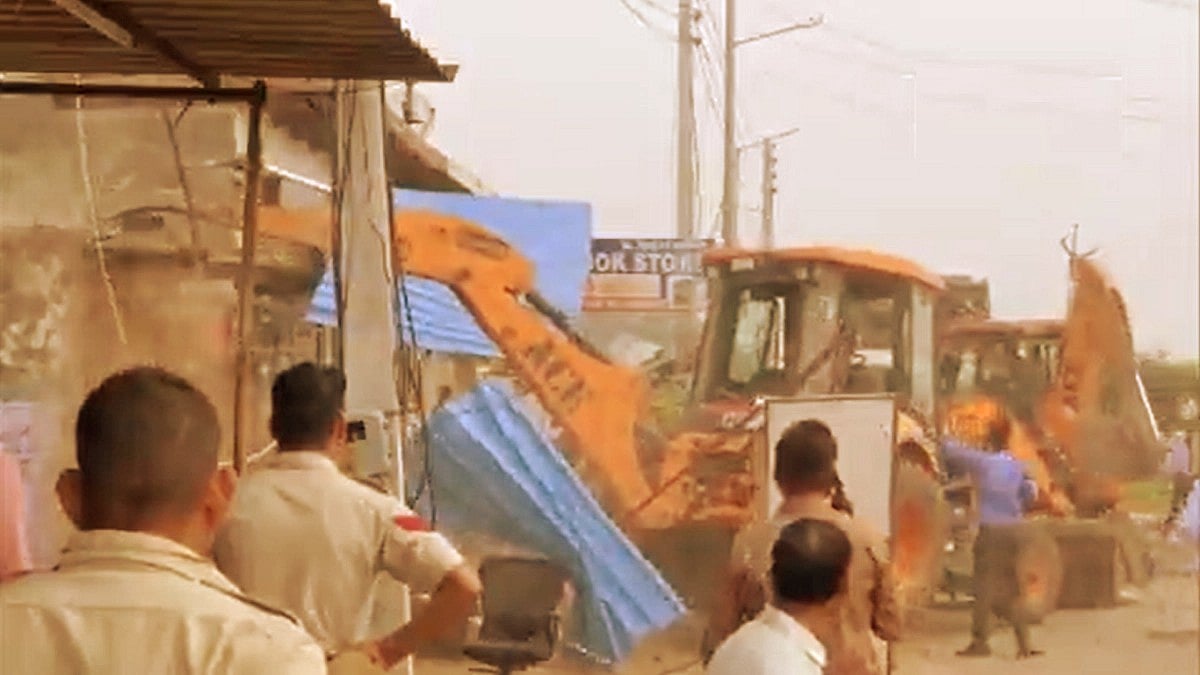 हरियाणा: नूंह में आज फिर बुलडोजर एक्शन, SDM बोले- CM के निर्देश पर की गई कार्रवाई, यहां के कुछ लोग हिंसा में थे शामिल
