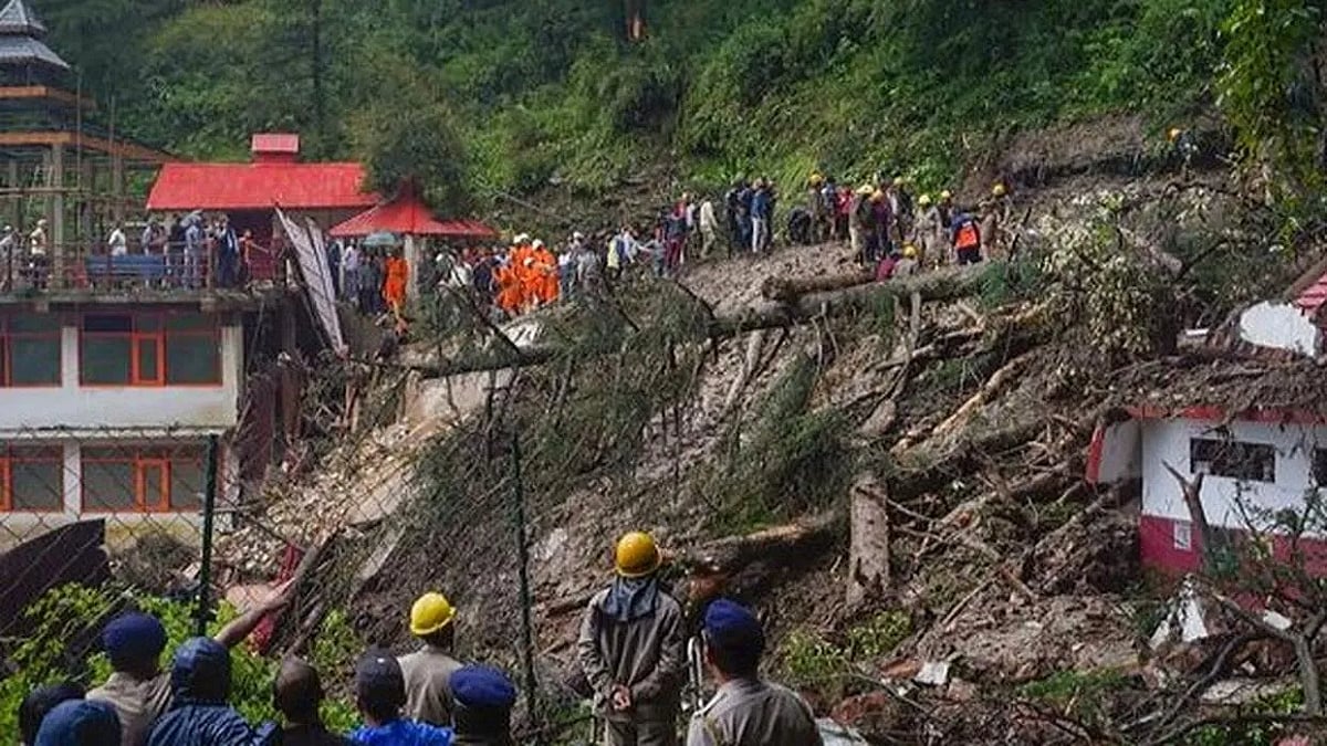 हिमाचल में बारिश-भूस्खलन से चारों तरफ तबाही का मंजर, 3 और शव बरामद, 56 हुई कुल मृतकों की संख्या