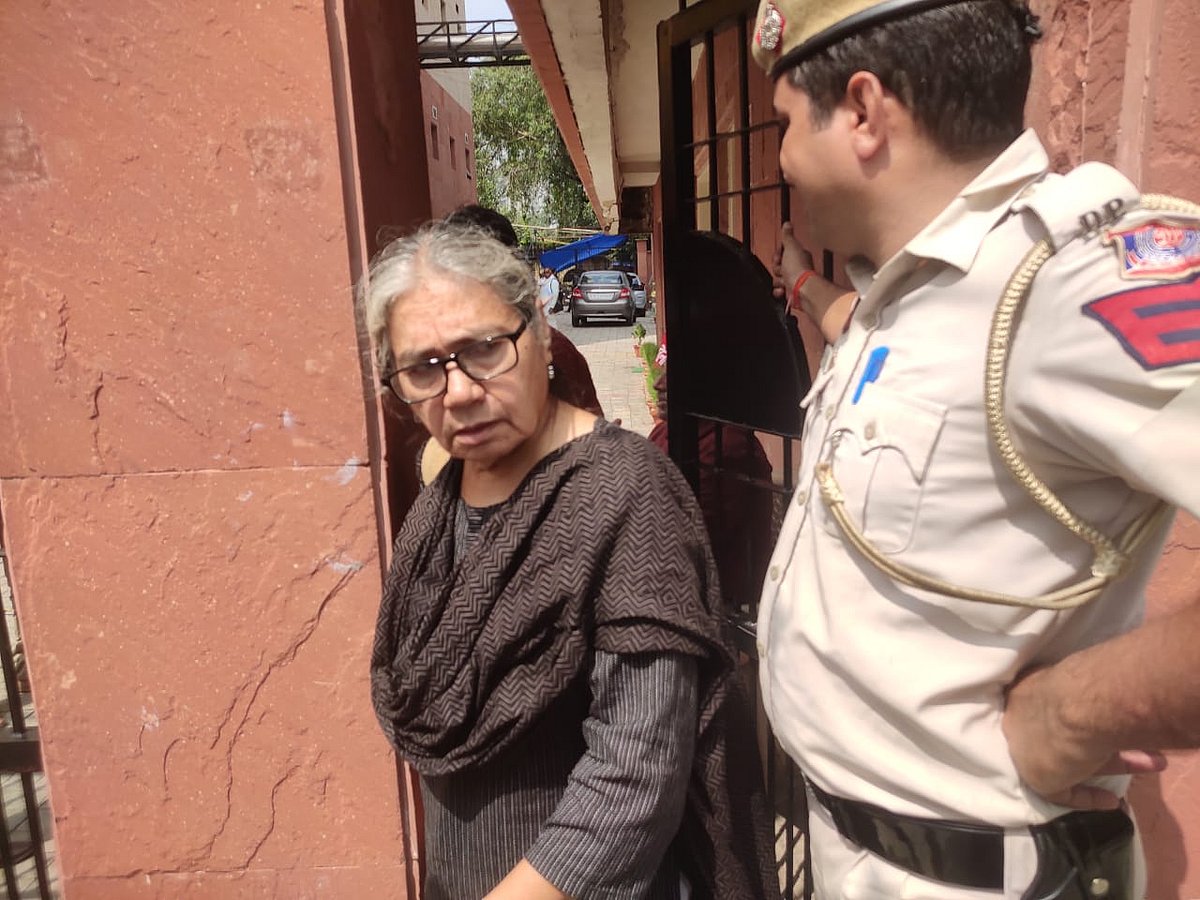 पुलिस ने रोका देश के नागरिकों द्वारा आयोजित We-20 सम्मेलन, सामाजिक कार्यकर्ताओं में रोष, कहा- यह तानाशाही
