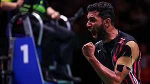 BWF World Championships: एचएस प्रणय ने वर्ल्ड नंबर-1 को हराकर सेमीफाइनल में मारी एंट्री, पदक किया पक्का