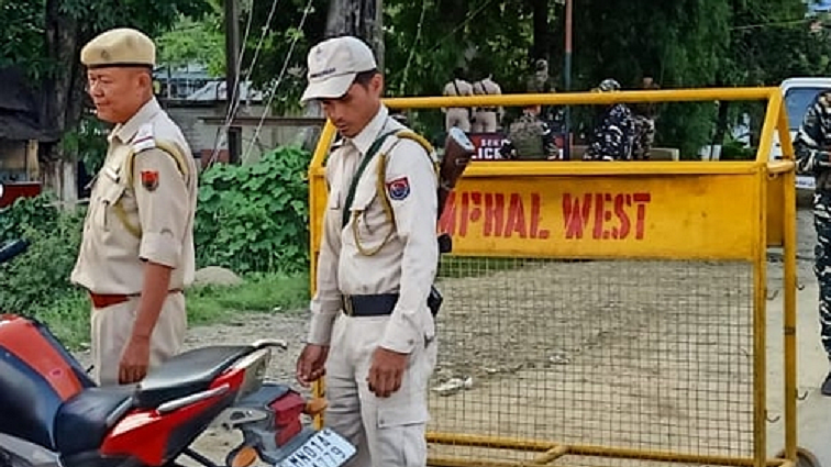 मणिपुर में आदिवासियों ने 2 प्रमुख राष्ट्रीय राजमार्ग पर फिर की नाकेबंदी