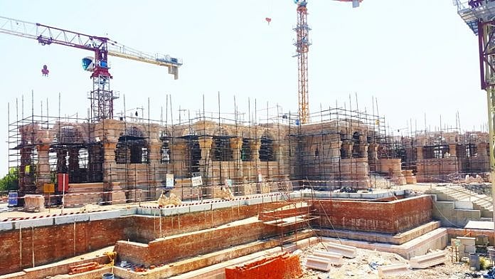 श्रीराम सेना ने राम मंदिर के निर्माण में लगे मुस्लिम मजदूरों को हटाने की मांग की