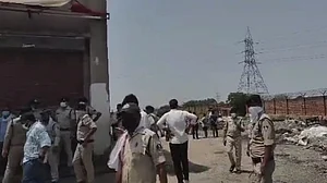 मध्य प्रदेशः मुरैना की फैक्ट्री में टैंक की सफाई के दौरान 5 मजदूरों की मौत, मृतकों में तीन भाई शामिल