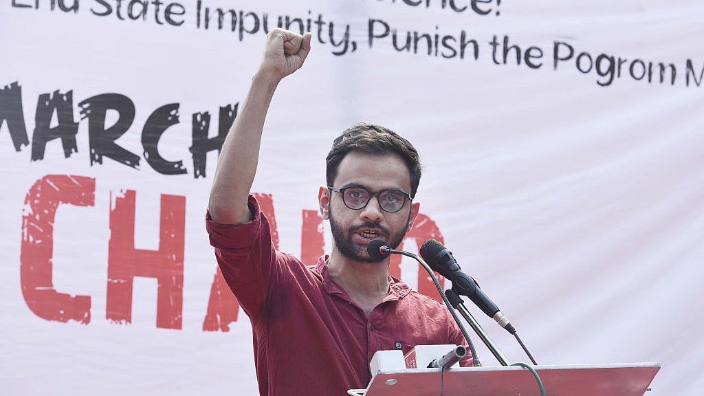 आकार पटेल का लेख: जिस आजादी का पक्षधर था संघ, सत्ता में आते ही करने लगा है उसका विरोध, उमर खालिद हैं इसकी मिसाल