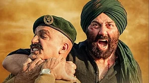 सिनेजीवन: 'गदर 2' ने तोड़ा पठान-KGF का रिकोर्ड और BB OTT2 फिनाले से पहले बिगड़ी अभिषेक तबीयत