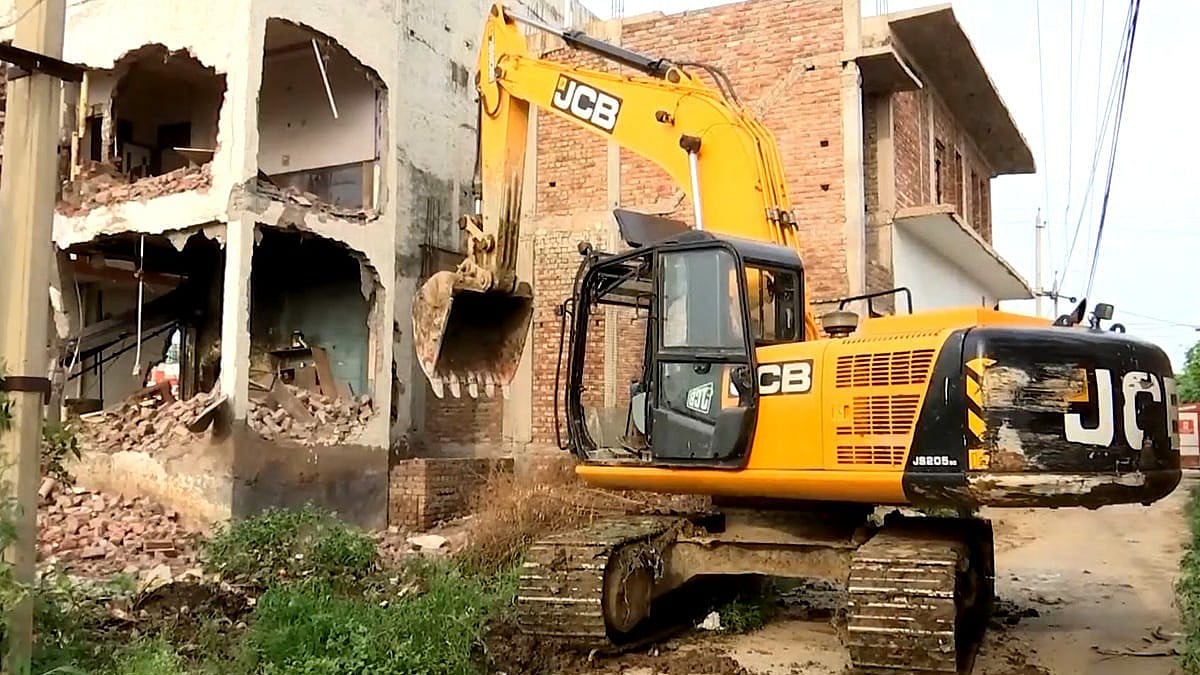 नूंह और गुरुग्राम में 'बुलडोजर न्याय' पर अस्थायी रोक: पर बहुत देर कर दी मेहरबां आते-आते?