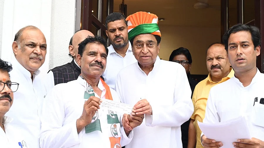 मध्य प्रदेश में सिंधिया के एक और करीबी नेता ने छोड़ी BJP