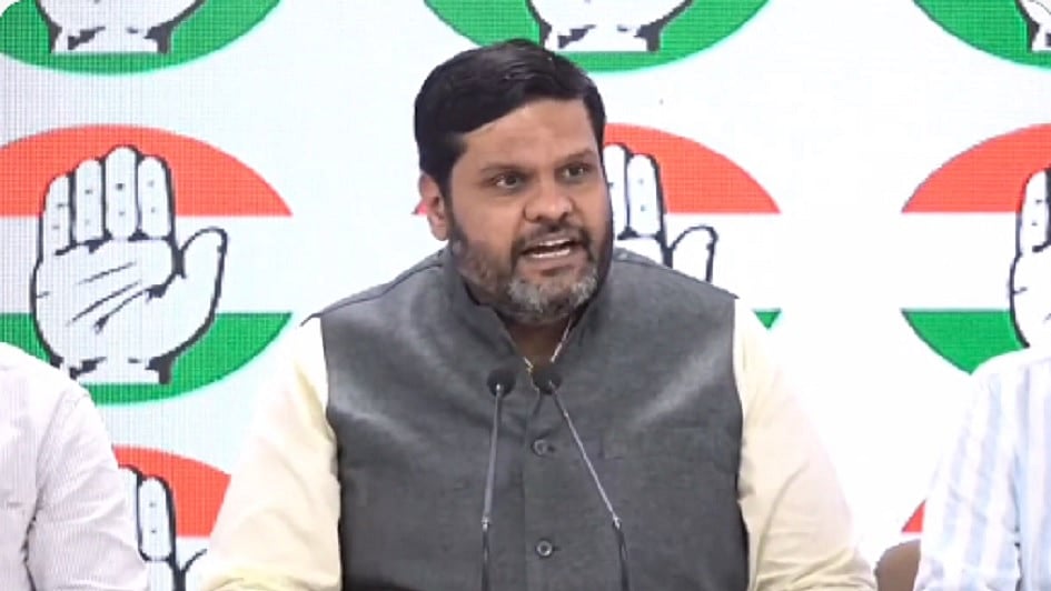 असम CM की पत्नी पर भूमि घोटाले का आरोप, कांग्रेस ने BJP से मांगा जवाब