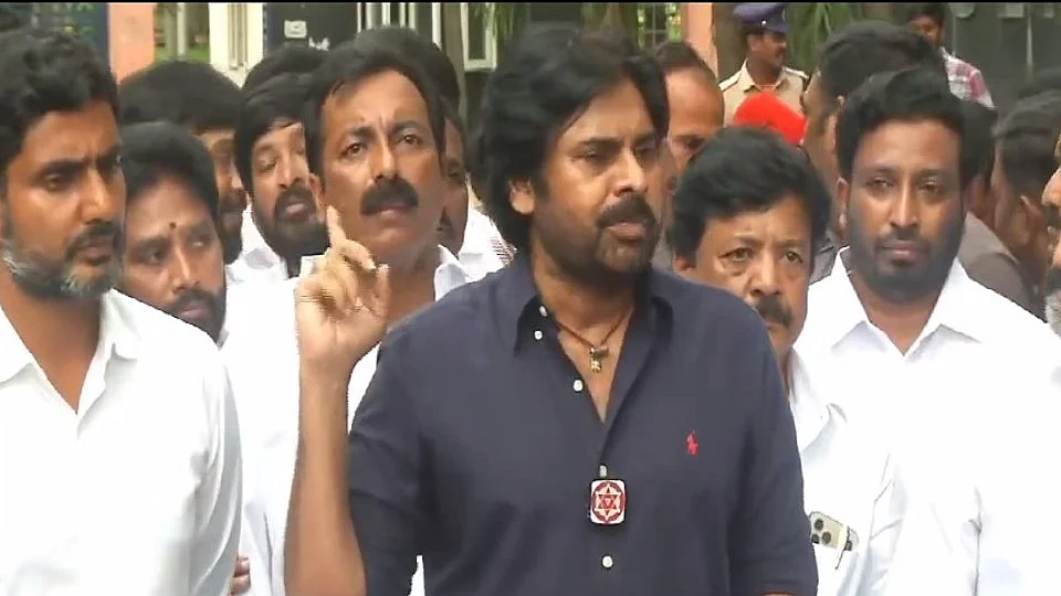 पवन कल्याण ने जेल में बंद नायडू से की मुलाकात, JSP-TDP में चुनावी गठबंधन का किया ऐलान