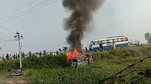 लखीमपुर खीरी हिंसा मामला: आशीष मिश्रा को मिली राहत, SC ने शर्तों के साथ दिल्ली रहने की दी इजाजत