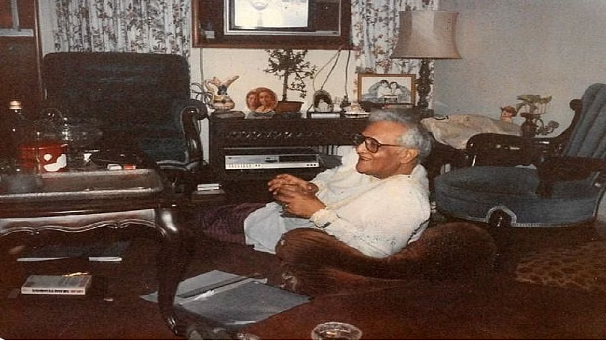 राही मासूम रज़ा की जयंती: 'मेरा नाम मुसलमानों जैसा है, लेकिन मेरी रग-रग में गंगा का पानी दौड़ रहा है'