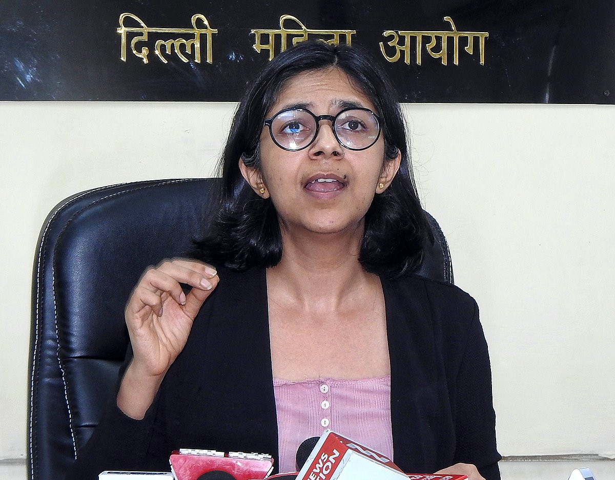 दिल्ली: 6 साल की बच्ची से स्कूल बस में छेड़छाड़, परिवार पर केस वापस लेने का दबाव, महिला आयोग ने पुलिस से मांगी रिपोर्ट 