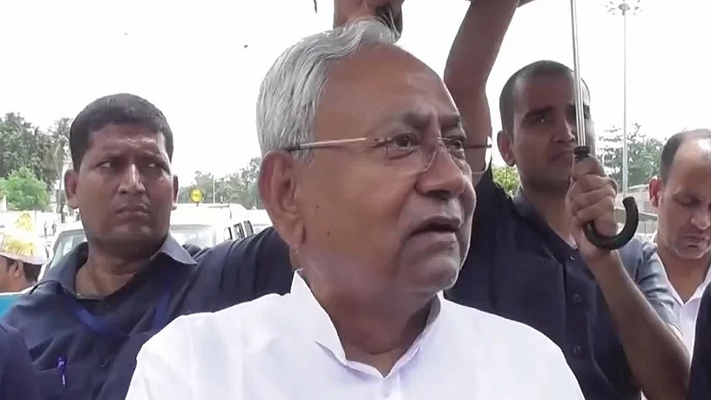 नीतीश कुमार ने जल्द चुनाव पर अमित शाह को दिया करारा जवाब