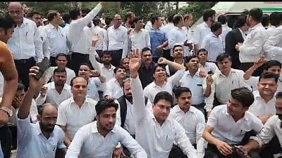 फोटो: IANS