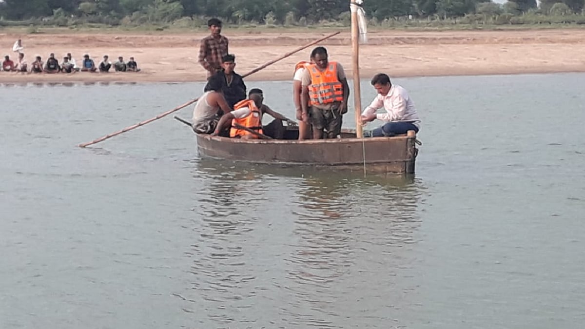 मध्य प्रदेश के नर्मदापुरम में दूधी नदी में 5 लड़के डूबे।