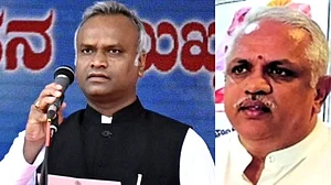कर्नाटक: प्रियांक खड़गे का बीएल संतोष से सवाल- RSS में कब होगा दलित या महिला 'सरसंघचालक'?