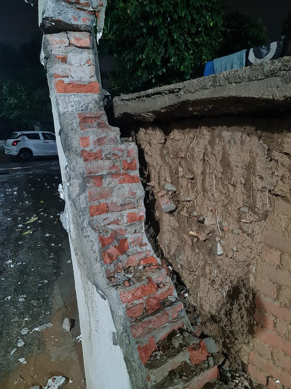 बिहार में बारिश से आफत, मकान का छज्जा-दीवार गिरने से 3 महिलाओं की मौत, कई घायल