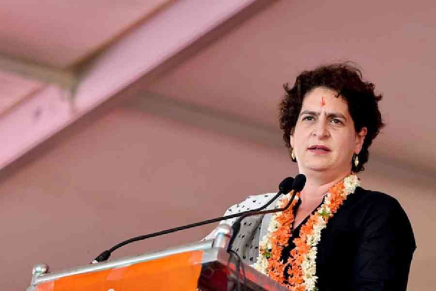 'सप्ताहभर दूर दीवाली'; प्रियंका गांधी ने महंगाई को लेकर सरकार से पूछा- प्याज कहां है... जगत सेठ के गोदाम में