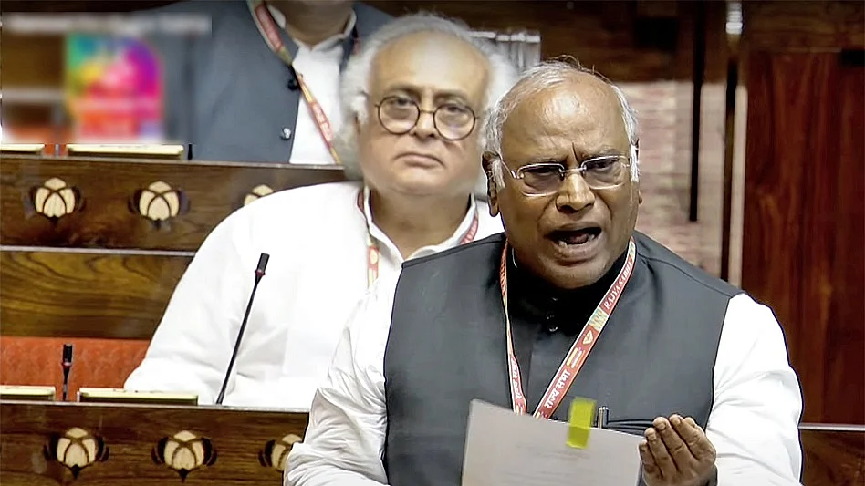 कांग्रेस अध्यक्ष ने पीएम मोदी को दिया करारा जवाब