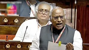 राज्यसभा में खड़गे ने सरकार पर कसा तंज, पूछा- यह अमृत काल है या विष काल?