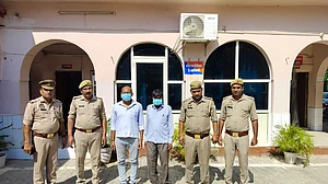 आम्रपाली ड्रीम वैली लिफ्ट हादसा मामले में दो और गिरफ्तारी, पुलिस ने फिनिशिंग फोरमैन, सुपरवाइजर को दबोचा