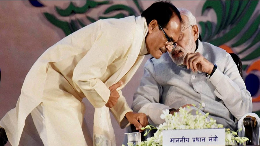 मध्य प्रदेश में दिग्गजों को टिकट, BJP का दांव नहीं, मजबूरी