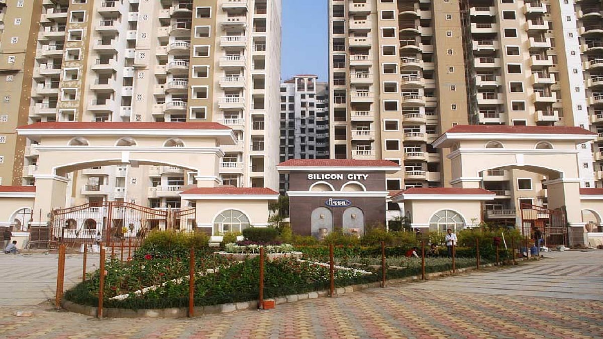 प्रदूषण फैलाने पर गोदरेज नेस्ट और आम्र पाली सिलिकॉन सिटी समेत 17 संस्थानों पर एक्शन, 16 लाख का लगा जुर्माना