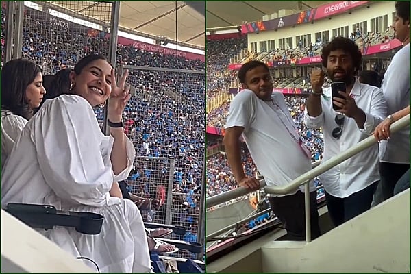 IND vs PAK: मैच के दौरान अरिजीत सिंह के लिए अनुष्का शर्मा ने दिए जमकर पोज,  वीडियो वायरल
