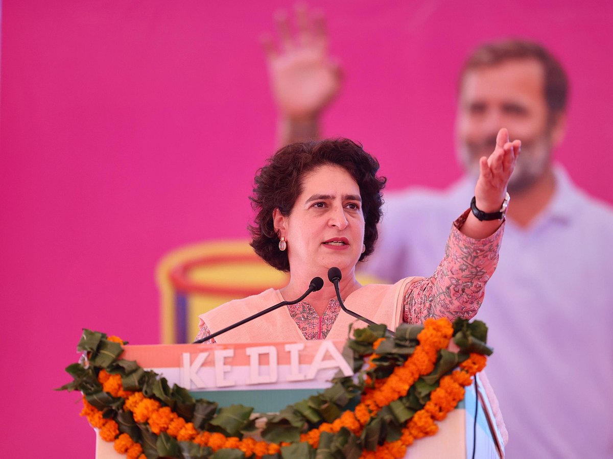 इजरायल-हमास युद्ध: प्रियंका बोलीं- बमबारी में 16 हजार निर्दोष लोग मारे गए, भारत सरकार से सही का साथ देने को कहा