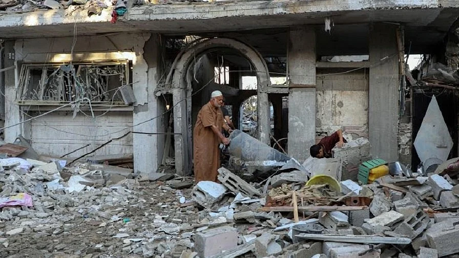 Israel Hamas War ने गाजा के 96 प्रतिशत लोगों को गरीबी में धकेला