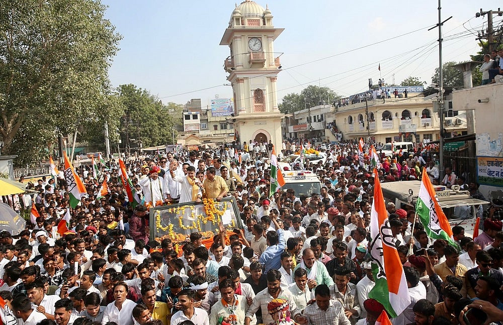 राजस्थान चुनावः सचिन पायलट ने टोंक से नामांकन दाखिल किया, रोड शो में हजारों समर्थकों का जनसैलाब उमड़ा