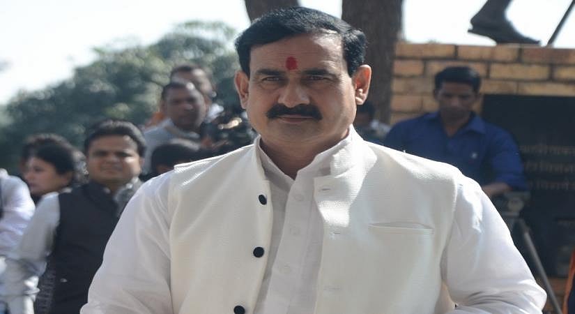 'महिलाओं का अपमान ही बीजेपी की पहचान', 
 नरोत्तम मिश्रा के 'हेमा मालिनी तक को नचवाने' वाले बयान पर कांग्रेस