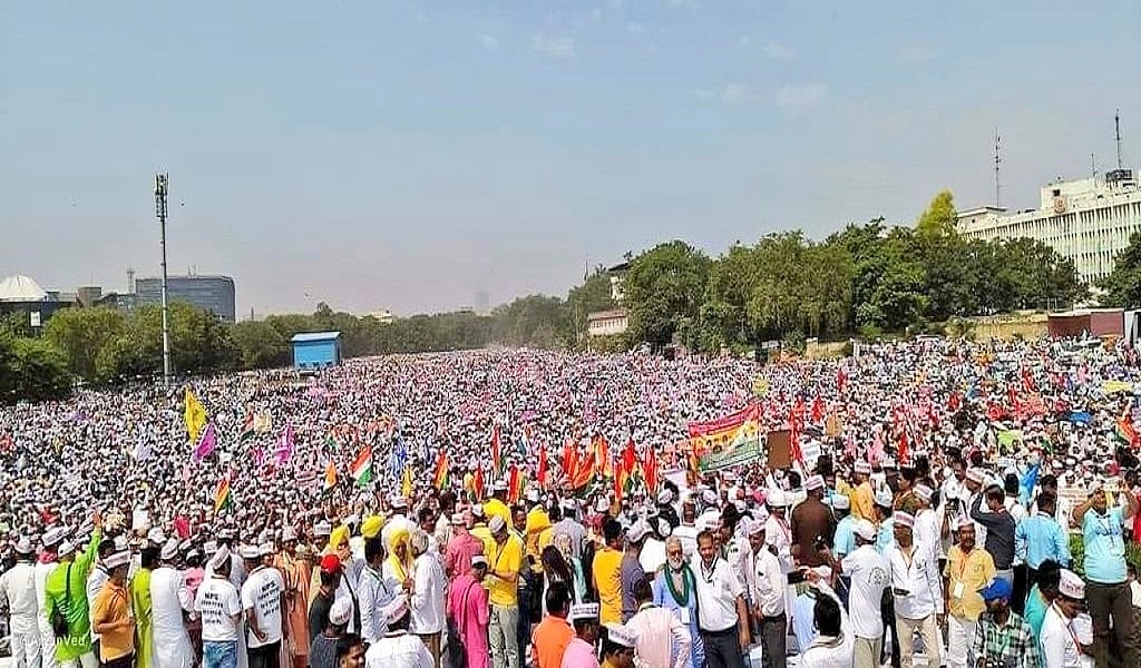 पुरानी पेंशन के लिए कर्मचारियों ने केंद्र के खिलाफ खोला मोर्चा, बहाली को लेकर दिल्ली में किया जोरदार प्रदर्शन