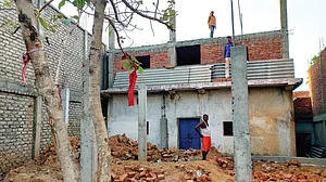 मध्य प्रदेश में भू-माफिया का ‘जलवा’ : करोड़ों की जमीन की हेराफेरी