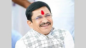 मध्य प्रदेश चुनाव से ठीक पहले BJP को बड़ा झटका, विधायक ने पार्टी और विधानसभा से दिया इस्तीफा