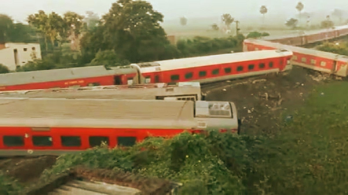 बक्सर रेल हादसा: 'बेहद डरावना था हादसे के बाद का मंजर', गार्ड और स्थानीय लोगों ने बताया आंखों देखा हाल