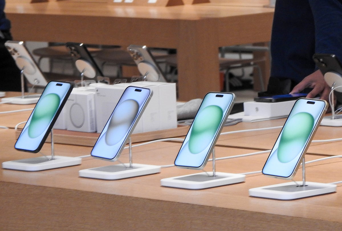 iPhone 15 में ओवरहीटिंग की समस्या, एप्पल उठाने जा रहा है ये बड़ा कदम