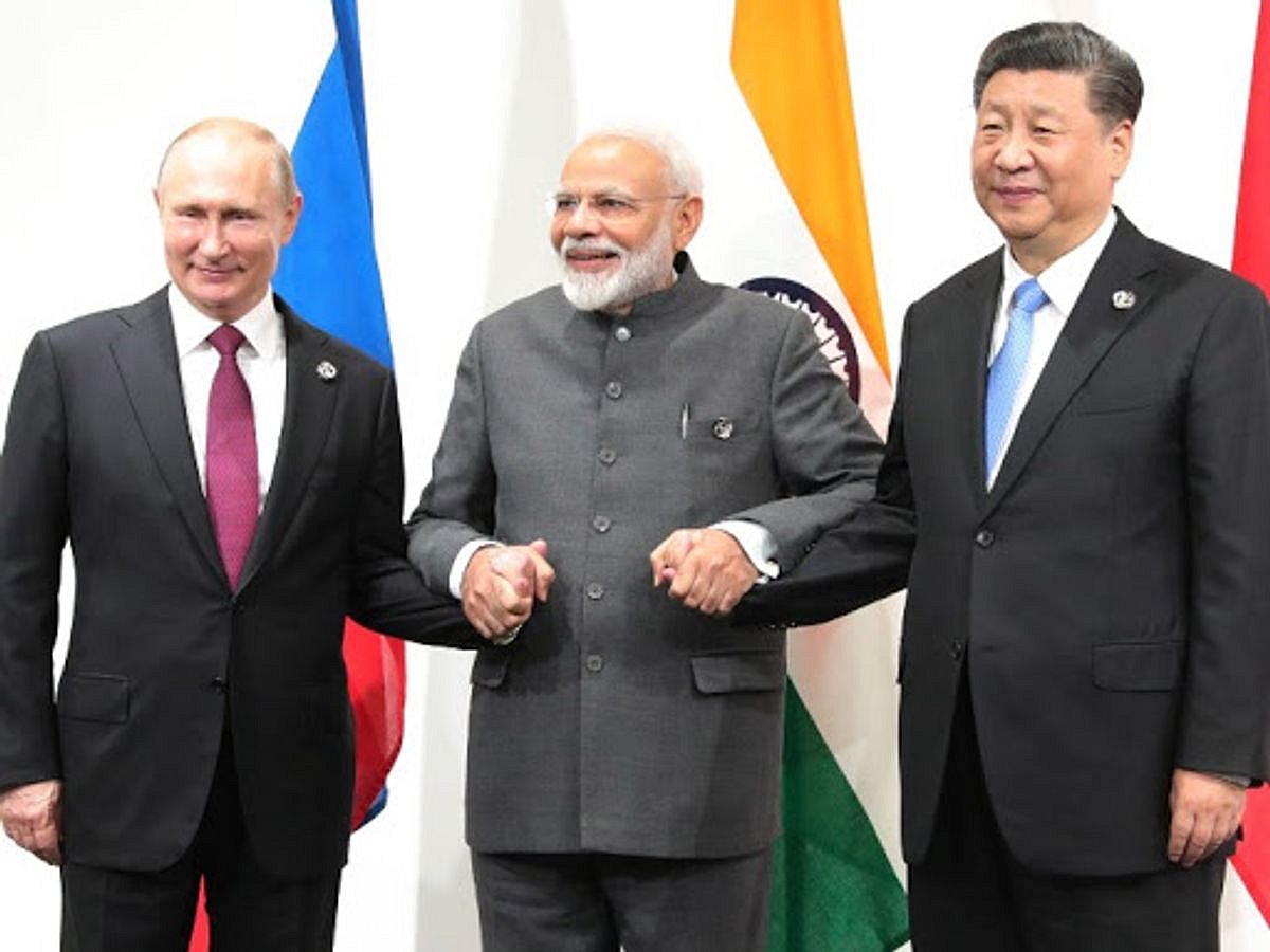 बदल रहा है प्रजातंत्र का स्वरुप, कट्टर दक्षिणपंथी विचारधारा वाली पार्टियां पूरी दुनिया में सिंहासन पर काबिज 