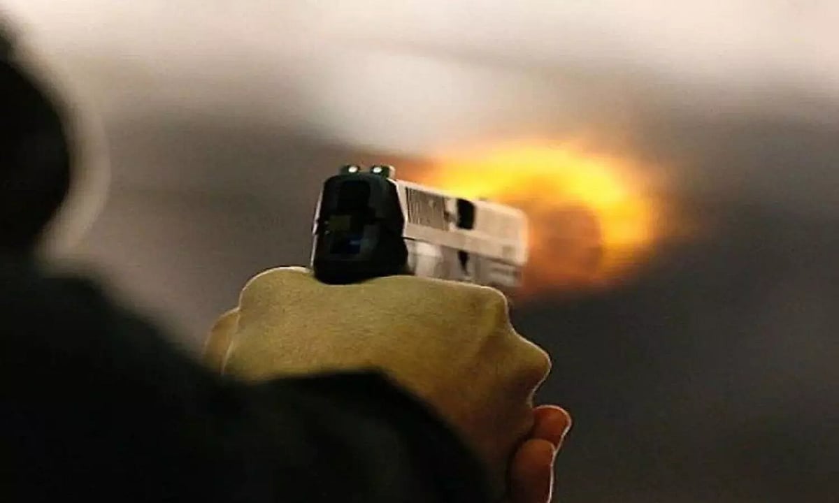यूपी: देवरिया में खूनी संघर्ष, जमीन विवाद में 6 लोगों की गोली मारकर हत्या, इलाके में भारी पुलिस बल तैनात