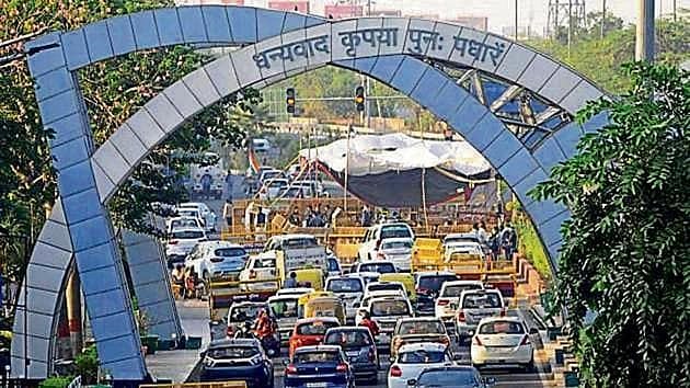 नोएडा में दशहरे के दिन तक कई मार्गों पर रहेगा डायवर्जन, घर से निकलने से पहले जानें पूरा रूट प्लान