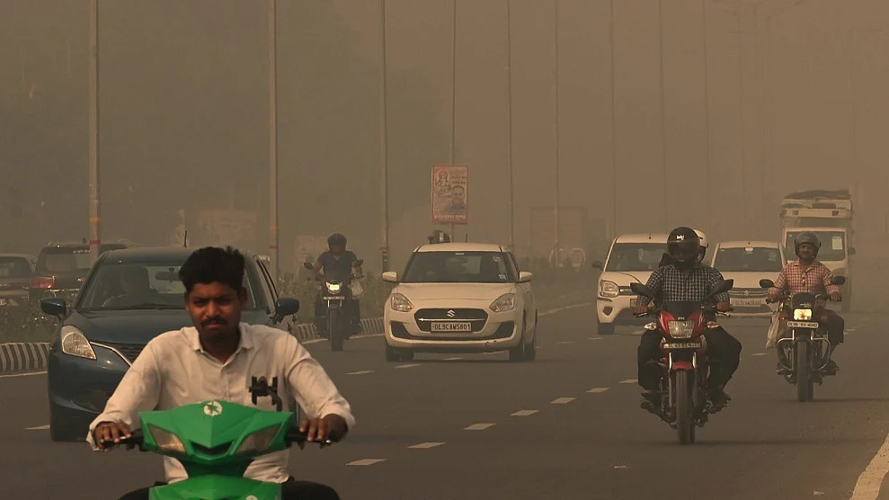 दिल्ली सरकार वायु प्रदूषण से निपटने के लिए कराएगी कृत्रिम बारिश, केंद्र की हामी का इंतजार