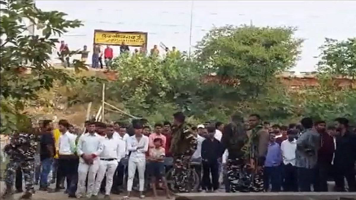 बिहार के लखीसराय में छठ घाट से लौट रहे एक ही परिवार के 2 लोगों की गोली मारकर  हत्या, 4 घायल अस्पताल में भर्ती