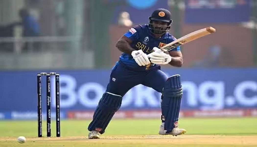 CWC 2023: परेरा ने 14 दिन में ही तोड़ा ये बड़ा रिकॉर्ड और 50 विकेट लेने वाले पहले कीवी गेंदबाज बने बोल्ट       