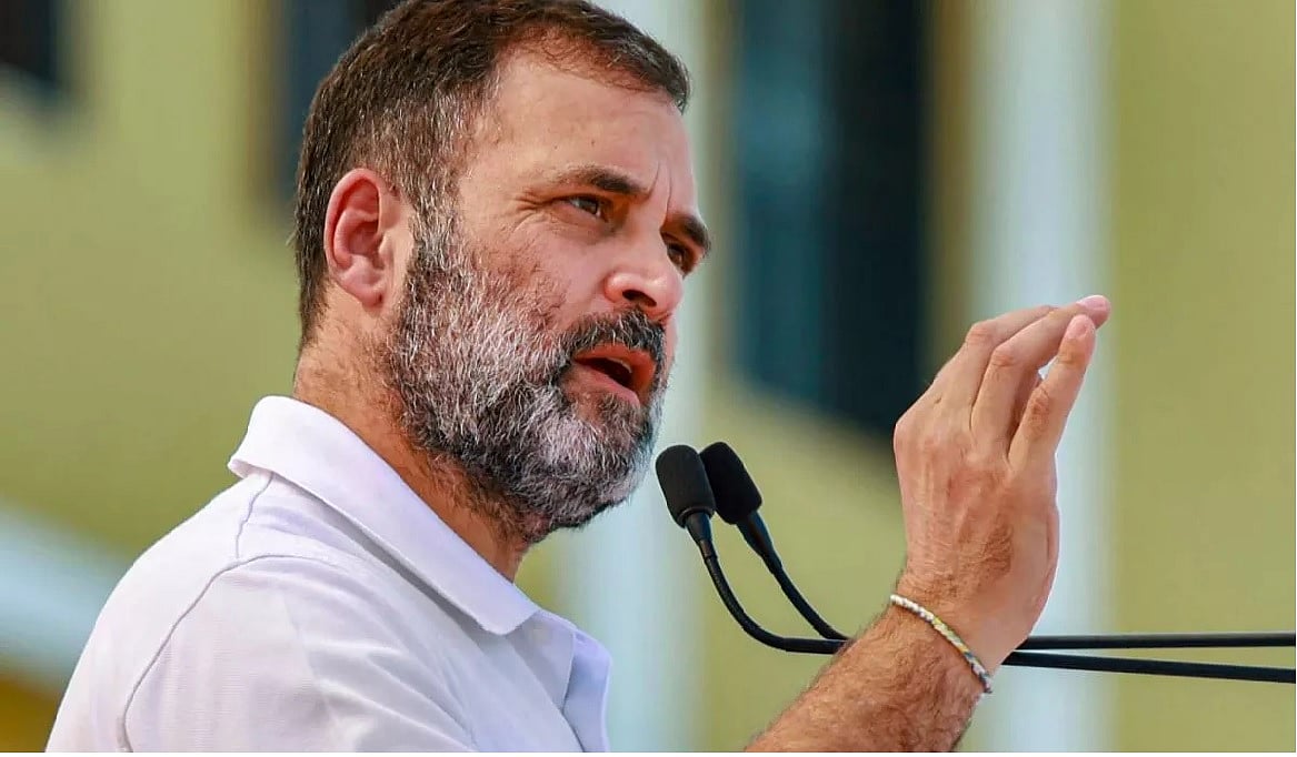 छत्तीसगढ़ चुनाव: राहुल गांधी बोले- 'BJP आदिवासियों को कहती है वनवासी, लोगों को जानवरों जैसा समझते हैं उनके नेता'