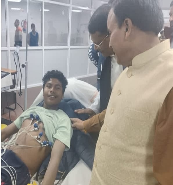 सिलक्यारा सुरंग हादसा: ऋषिकेश एम्स में भर्ती सभी 41 मजदूरों को आज अस्पताल से मिल सकती है छुट्टी